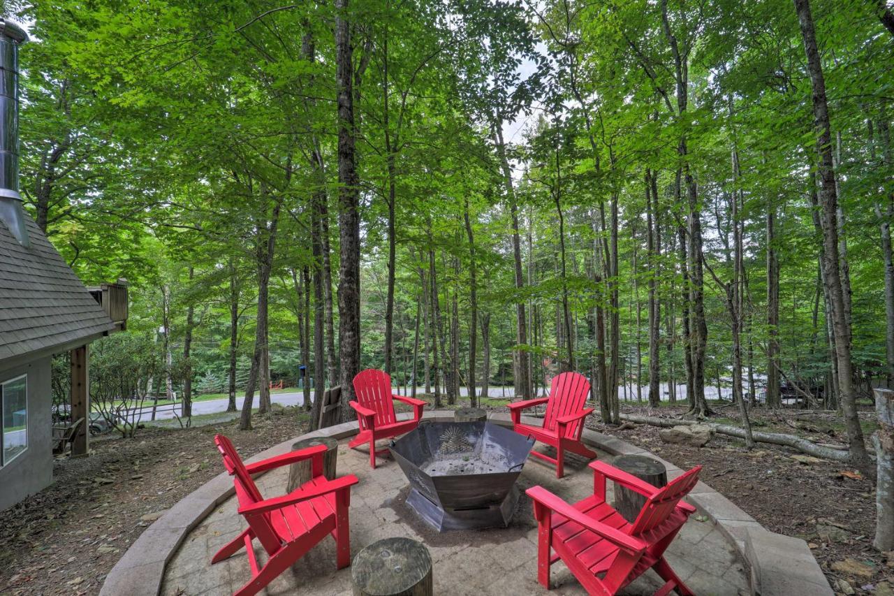 A-Frame Cabin With Hot Tub 1 Mi To Beech Mountain! Εξωτερικό φωτογραφία