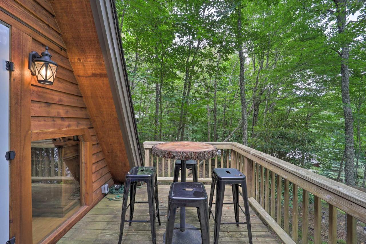 A-Frame Cabin With Hot Tub 1 Mi To Beech Mountain! Εξωτερικό φωτογραφία