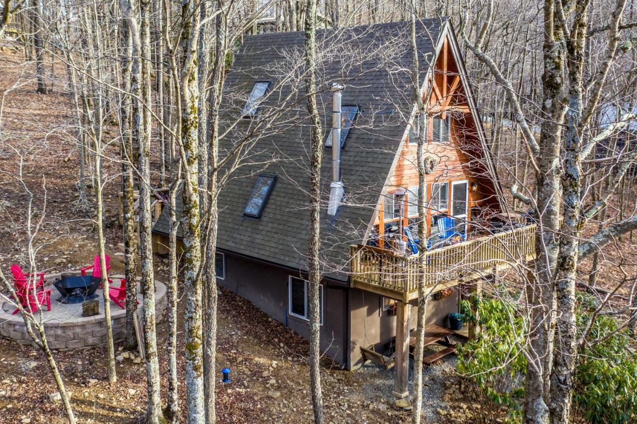 A-Frame Cabin With Hot Tub 1 Mi To Beech Mountain! Εξωτερικό φωτογραφία