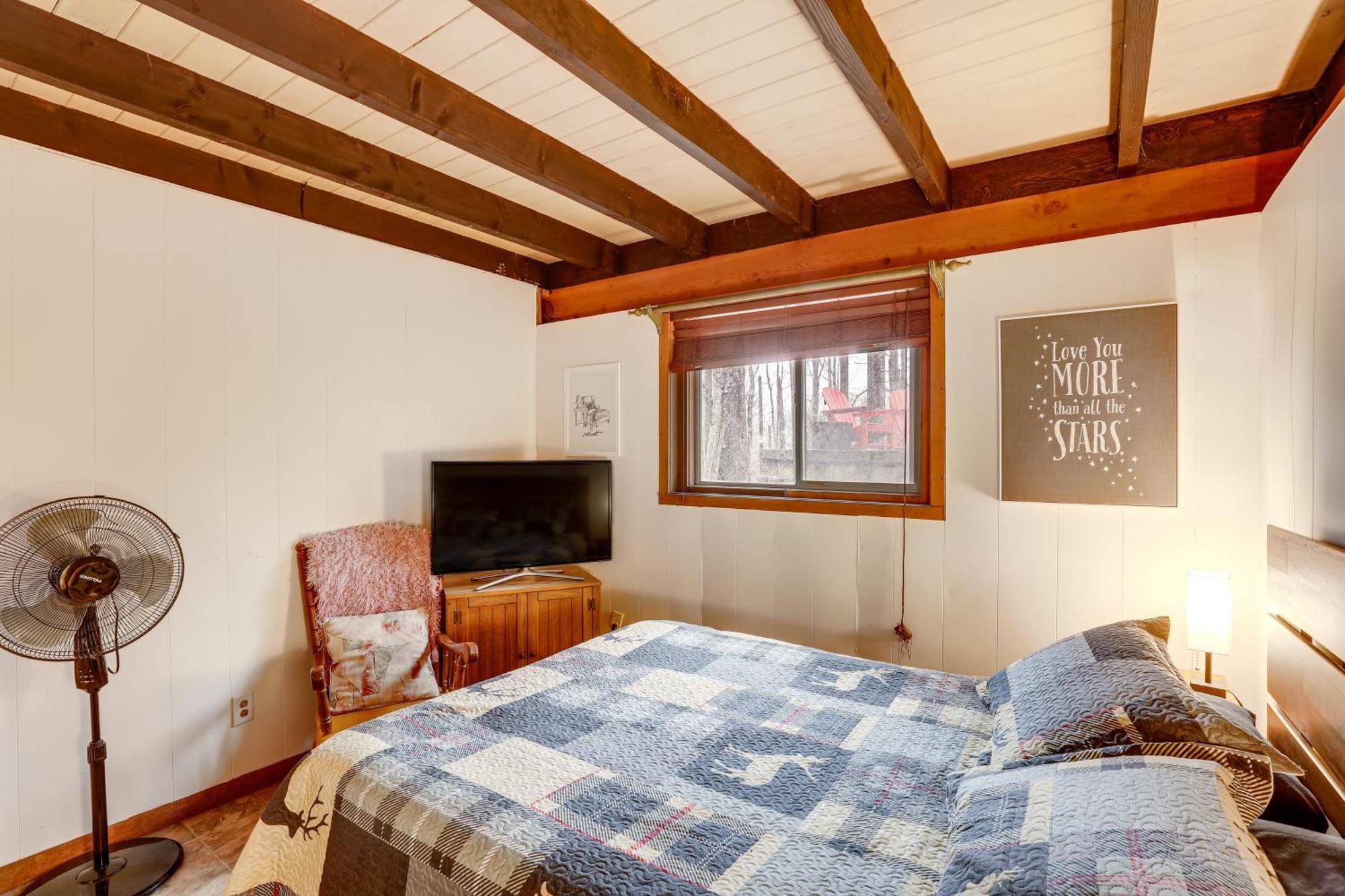 A-Frame Cabin With Hot Tub 1 Mi To Beech Mountain! Εξωτερικό φωτογραφία