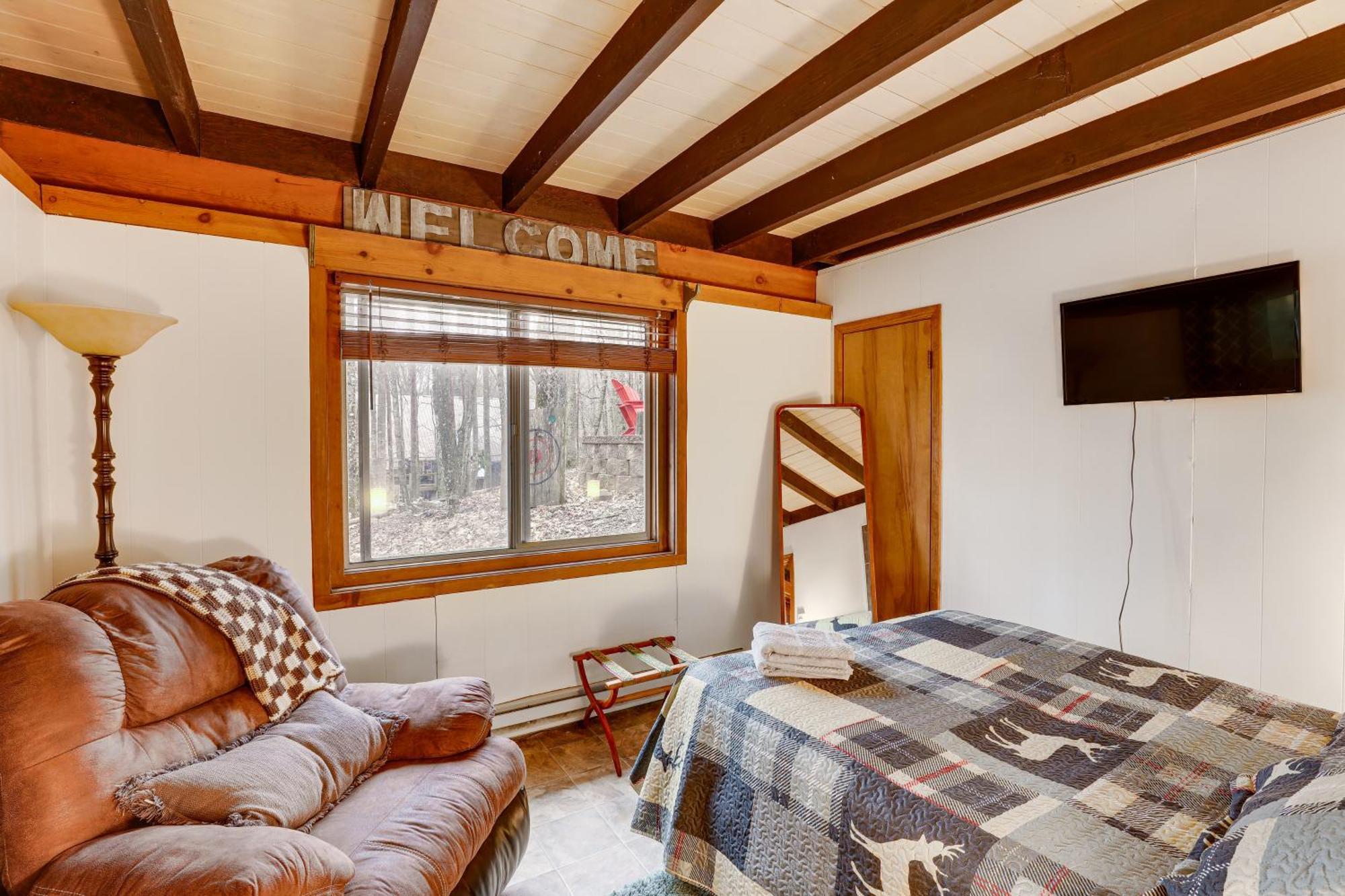 A-Frame Cabin With Hot Tub 1 Mi To Beech Mountain! Εξωτερικό φωτογραφία
